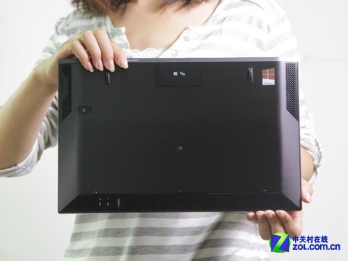 13英寸全新滑动设计 索尼D13行货13999元-索